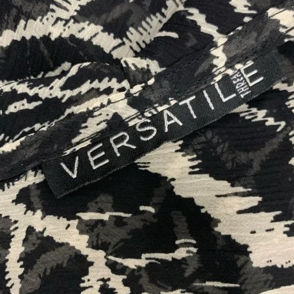 VERSATILE THREAD / Black & Cream Sheer Ruffle Front Tie Blouse - Picture 11 of 11